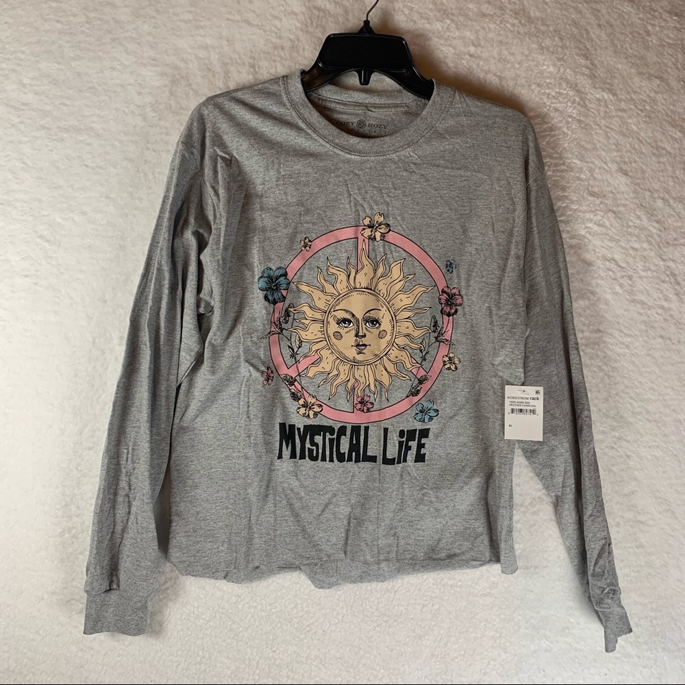 Cozy‎ Rozy Mystical Life Graphic Print Top M Long Sleeve Crew Neck Raw Hem NWT.